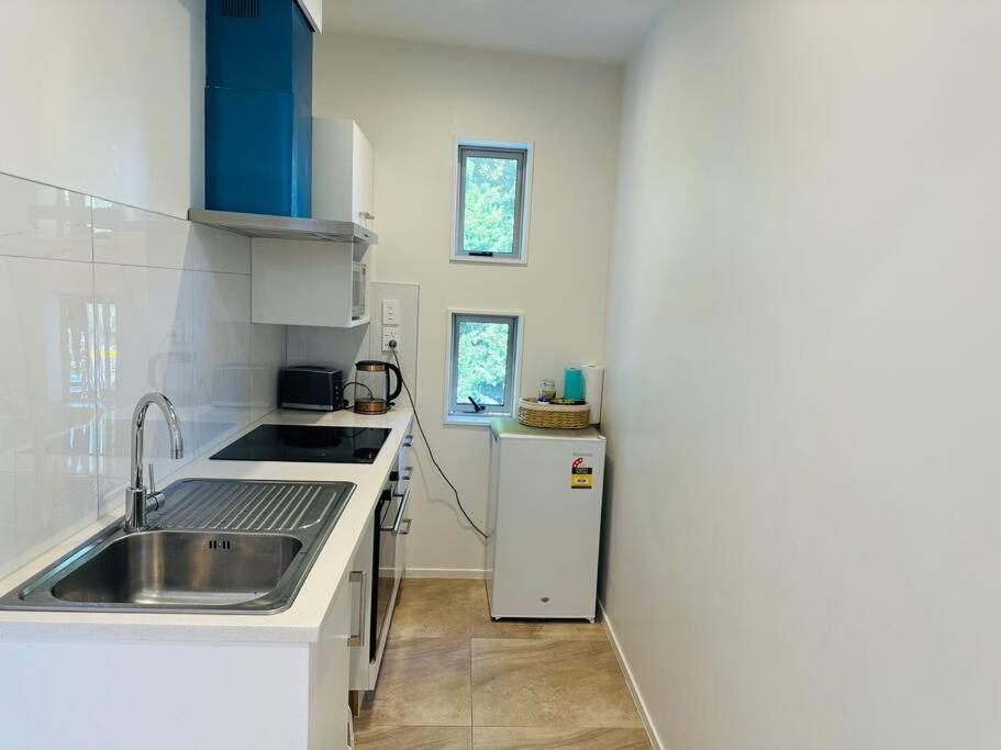 Otahuhu Town Centre Brand New Apartment 8B Auckland Eksteriør bilde