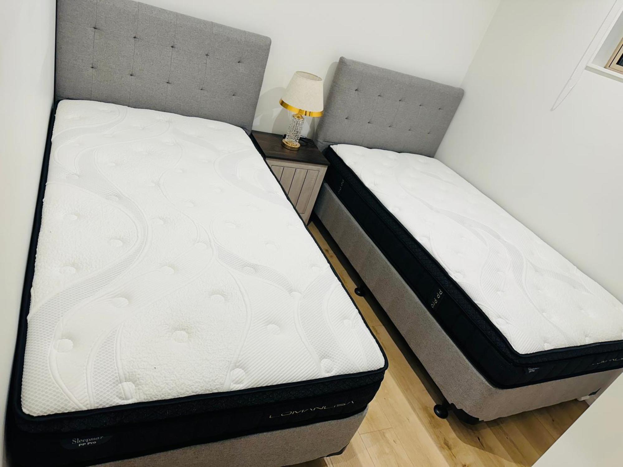 Otahuhu Town Centre Brand New Apartment 8B Auckland Eksteriør bilde